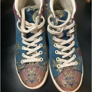 Addidas by Pharrell Williams